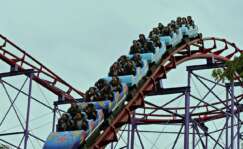 Parque de atracciones en España