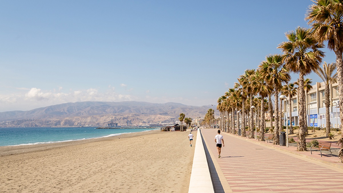 La Playa Nueva Almería en Almería