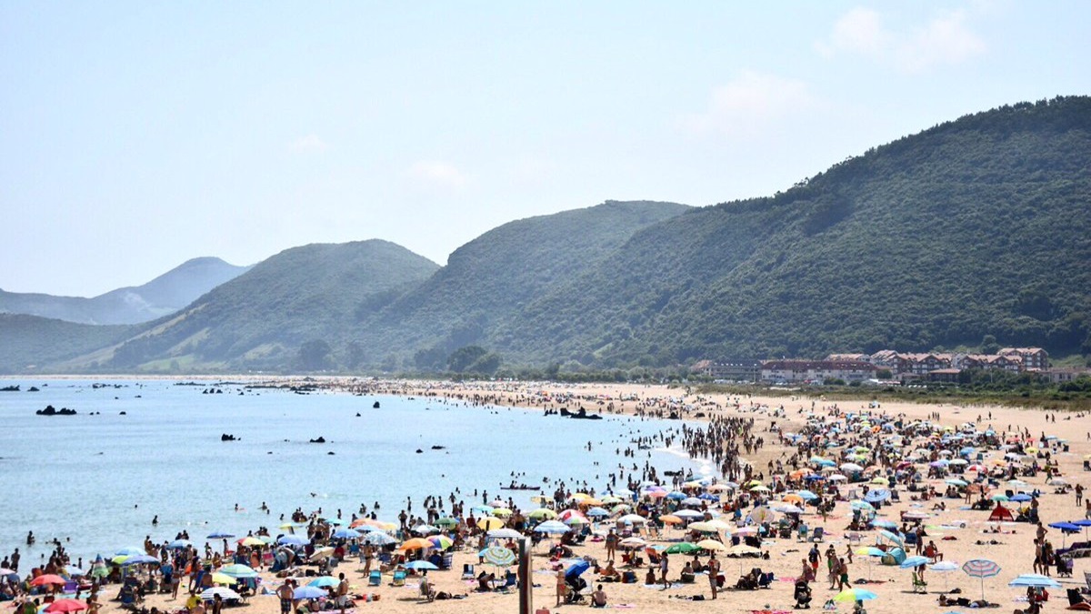 La playa de Trengandín en Noja, Cantabria