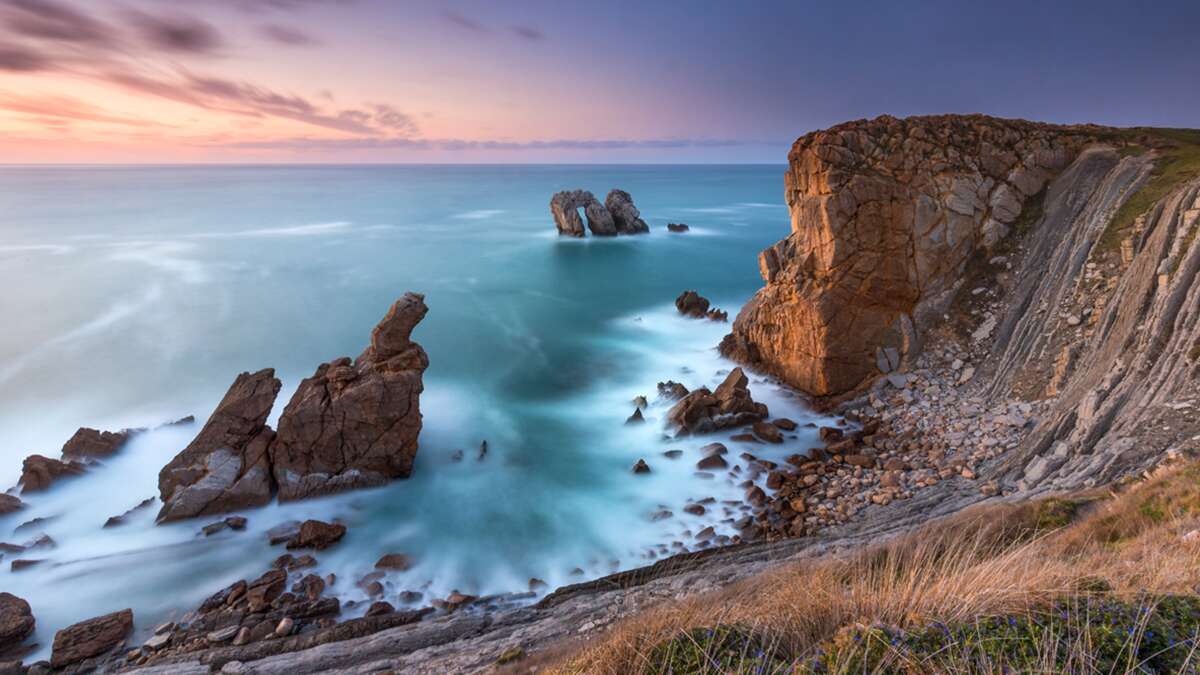 El geoparque de la Costa Quebrada en Cantabria