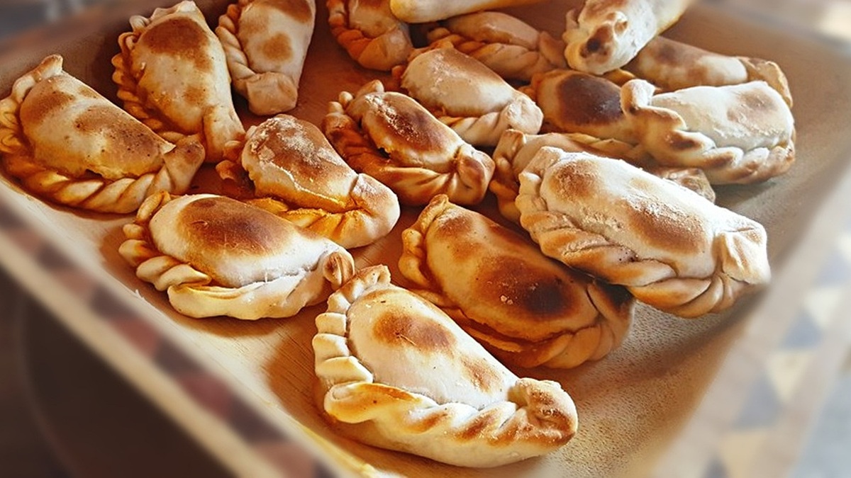 Una bandeja de empanadas argentinas