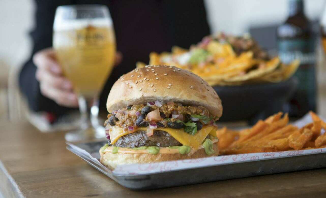 Una hamburguesa de Nostra. Foto: Hamburguesa Nostra.
