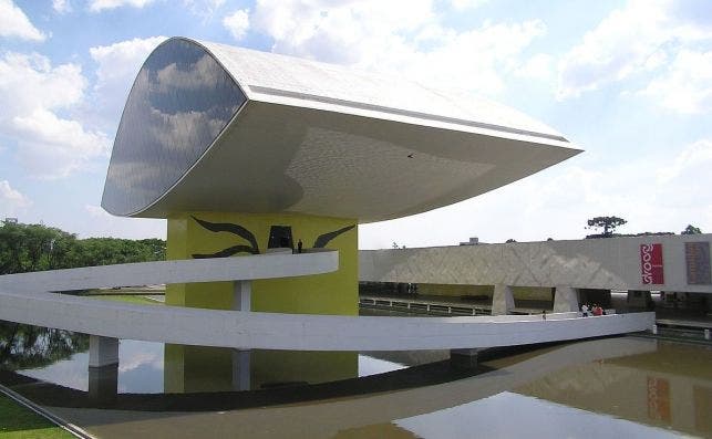 1200px Museu Oscar Niemeyer 2 Curitiba Brasil