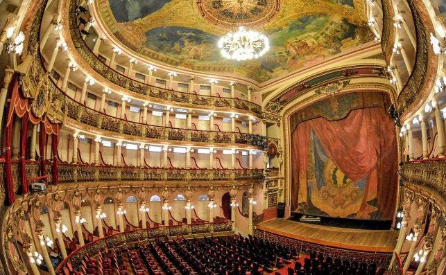 1280px 01   teatro Amazonas Wilkipedia2