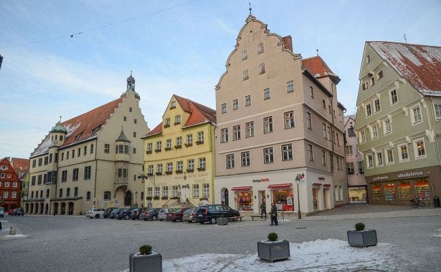 1280px NoÌˆrdlingen, Marktplatz  Wikipedia