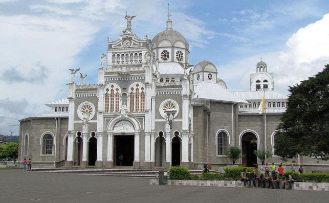 BasiÌlica de los AÌngeles, Cartago. Foto: Wikipedia.
