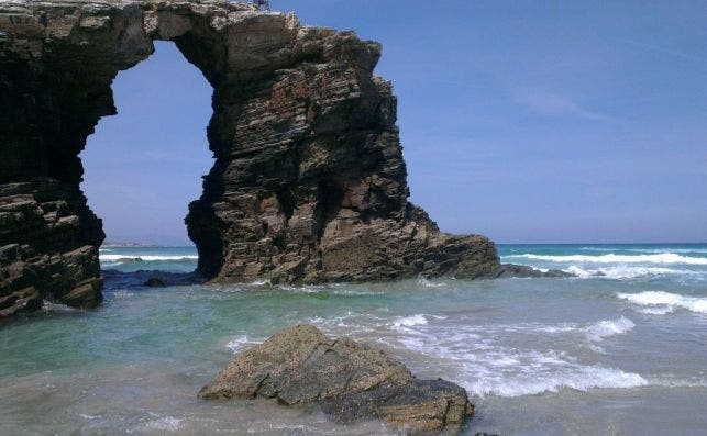 beach ribadeo arc beach of the cathedrals galicia beauty rocks sea 1215832.pxhere