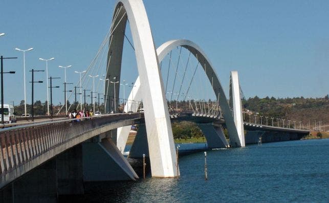 Puente Juscelino Kubischek, Brasilia Foto: Wikipedia.