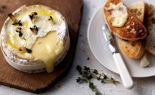 El camembert es uno de los quesos mÃ¡s tradicionales de Francia.
