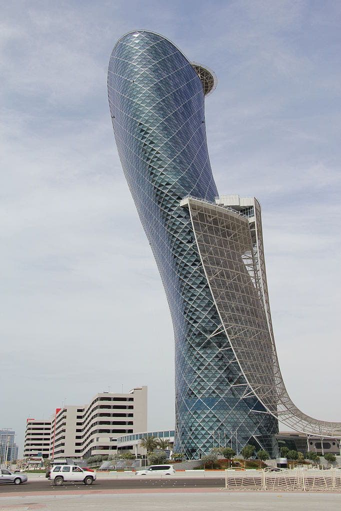 Capital Gate. Foto Wikipedia.