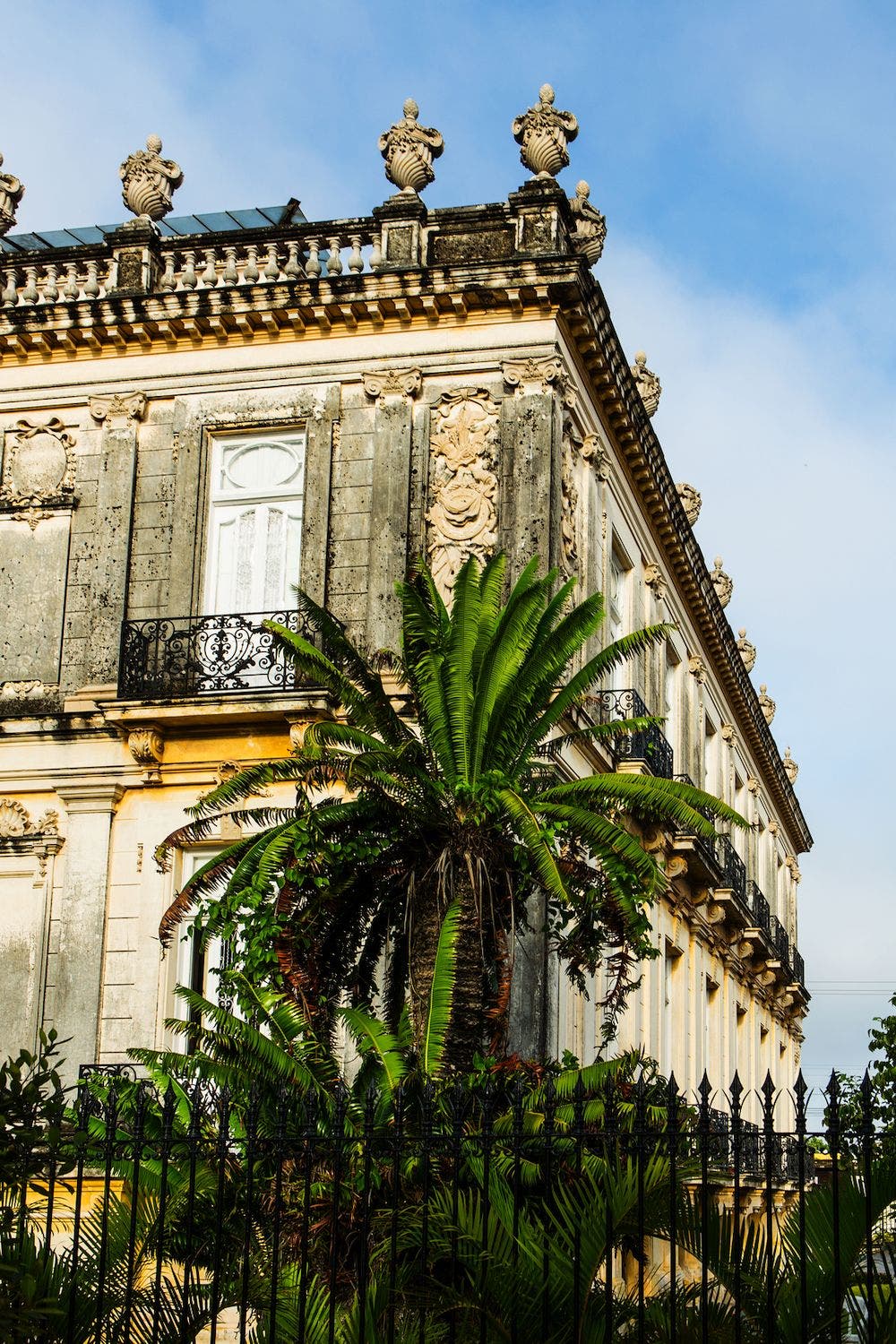 Casas Gemelas en el paseo Montejo. Foto: Turismo YucataÌn.