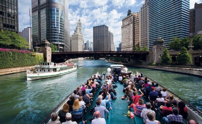 chicago river