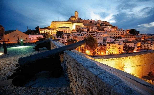 CULT Dalt Vila 5   VM