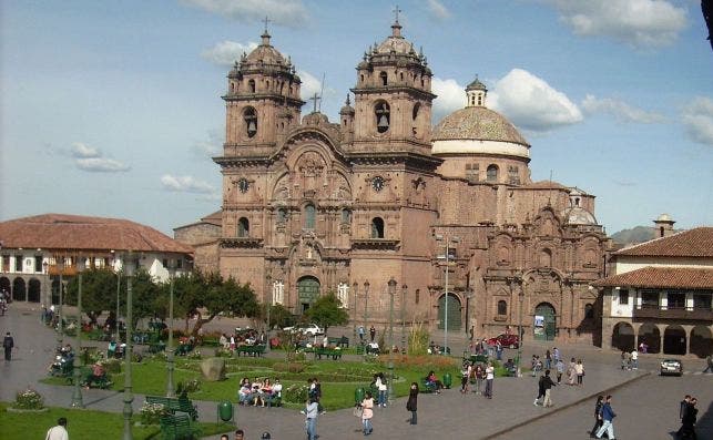 La Catedral de Cusco se construyÃ³ sobre un palacio inca. Foto: Renzonapa- Pixabay
