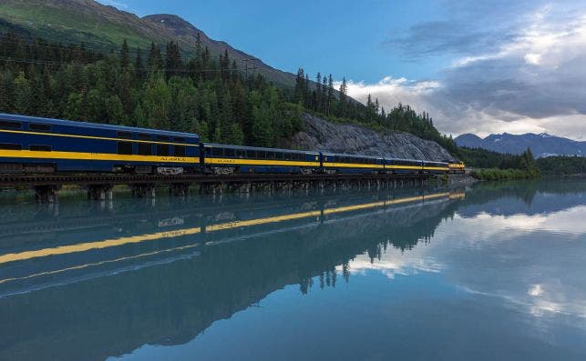 El tren Delani Star recorre mÃ¡s de 570 km por los bosques de Alaska. Foto Alaska Railroad