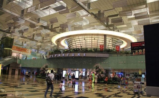 Departure gate at Changi Airport, Singapore   panoramio