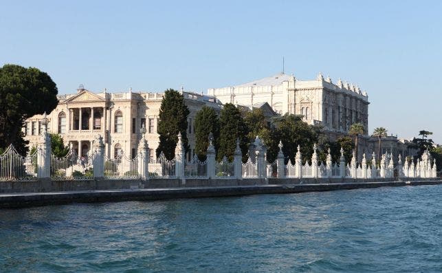 El palacio de dolmabahce palace Foto Suat Alkan Pixabay