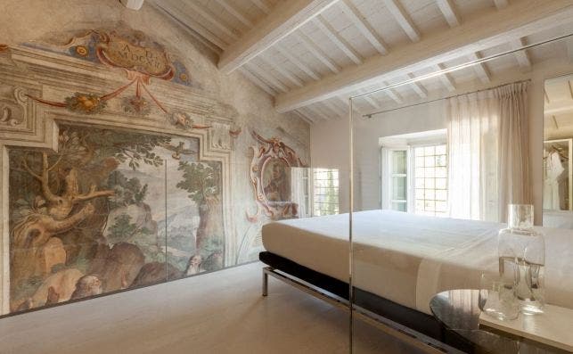 Dormir en este hotel es hacerlo en una obra de arte. Foto: Nun Assisi Relais & Spa Museum. 