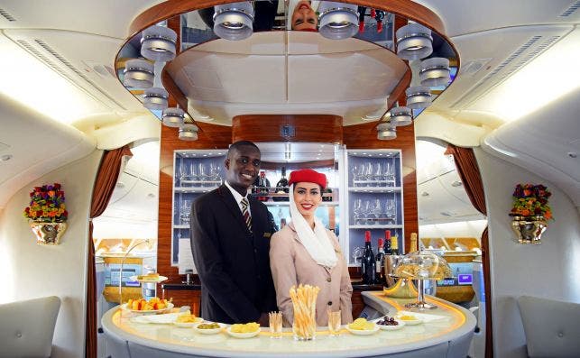 El bar en los A380 tuvo un Ã©xito mayor al esperado. Foto: Emirates