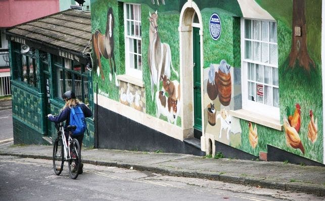 El arte urbano es una constante e las calles de Bristol. Foto Manena Munar.