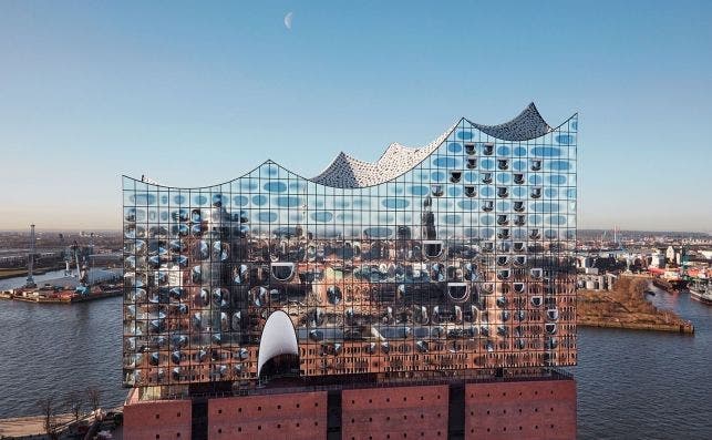 La Elbphilharmonie es la imagen de la nueva HafenCity, Foto Maxim Schulz, Turismo de Hamburgo.