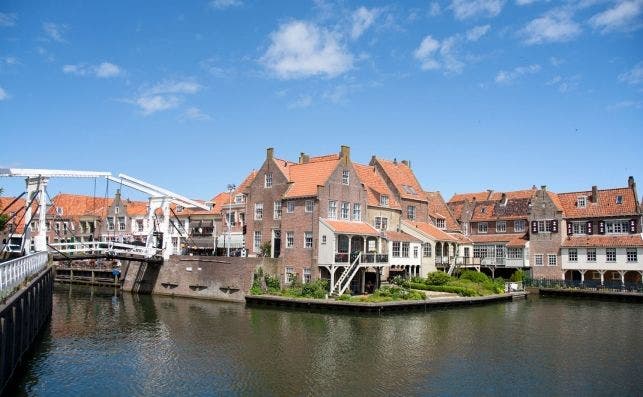 Enkhuizen. Foto Booking.