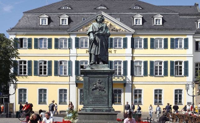 Estatua de Beethoven. Foto: Michael Sondermann | Bundesstadt Bonn.