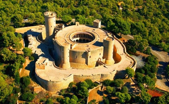 Foto aeÌrea Castillo Bellver. Foto: FundacioÌn Turismo Palma 365.