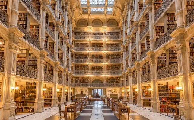 Biblioteca de George Peabody. Foto: Patrick Gillespie | Flickr.