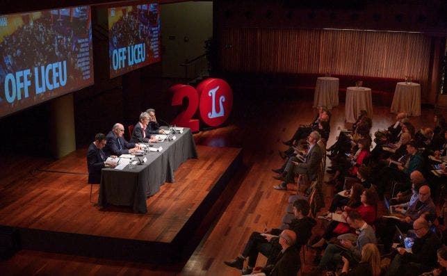 El director general del GT Liceu ValentÃ­ Oviedo. El presidente de la FundaciÃ³ del Gran Teatre del Liceu Salvador Alemany,, la directora artÃ­sticaChristina Scheppelmann y el director musical Josep Pons en la presentaciÃ³n de la temporada.