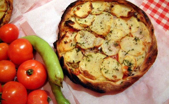 Ftira  Traditional Pizza