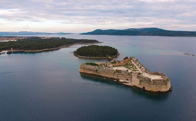 Fuerte de San NicolaÌs. Foto Ivo Biocina Turismo de Croacia