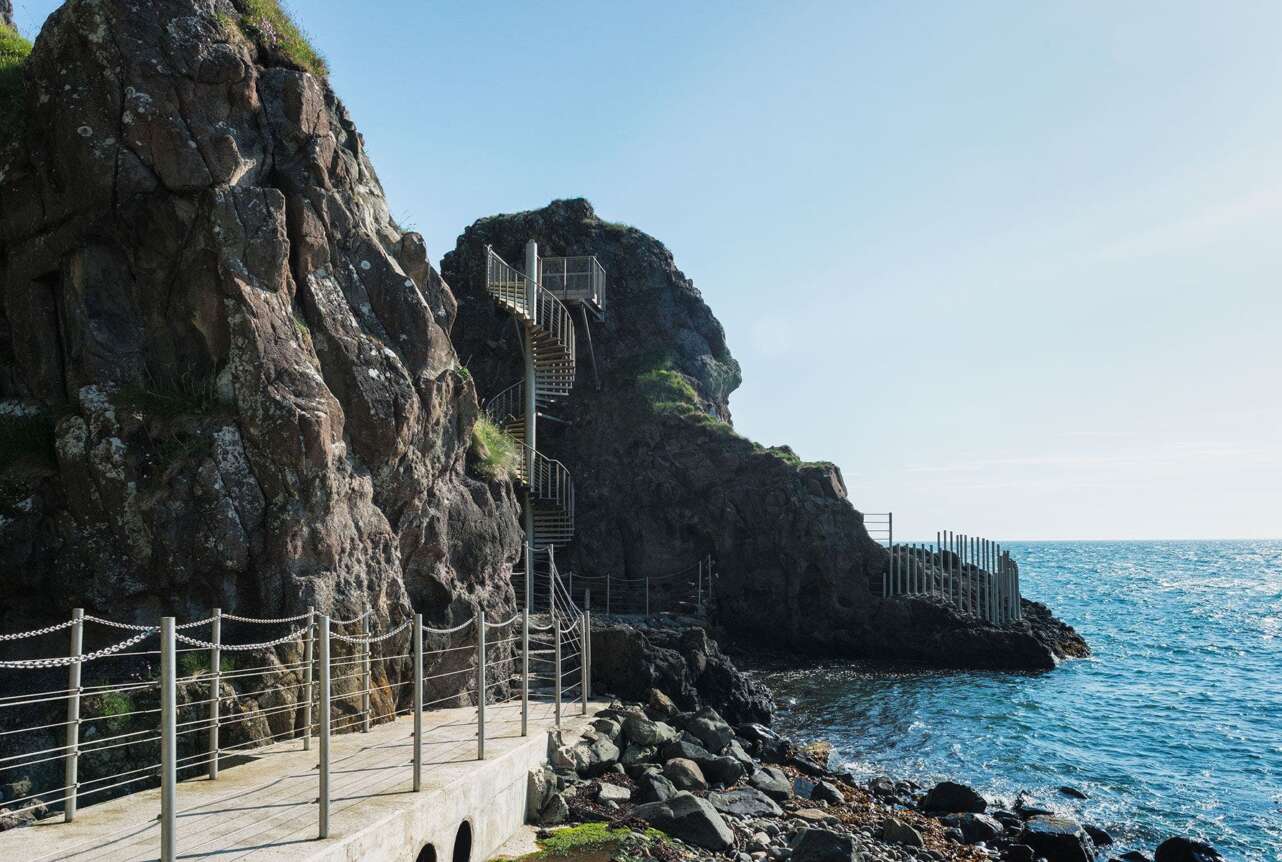 Gobbins. Foto Turismo de Irlanda.