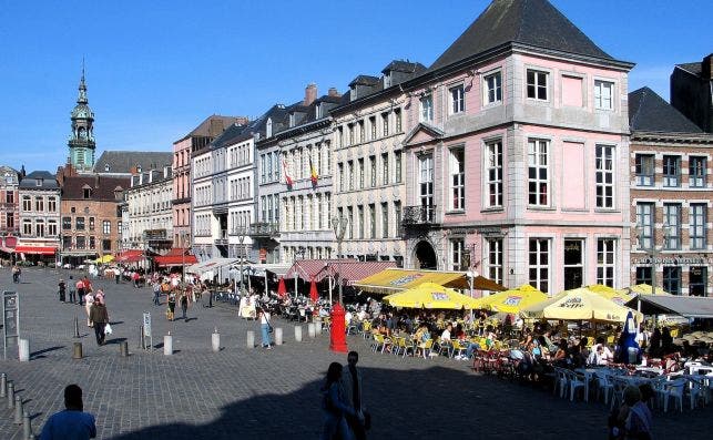 Grand Place de Mons. Foto: Joseph Jeanmart | Turismo de Valonia. 