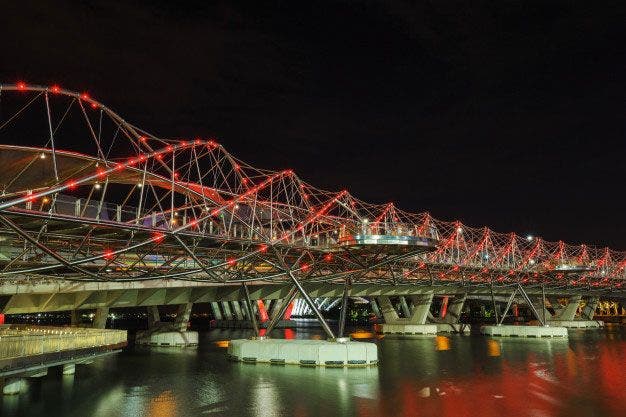 Puente Helix. Foto: Freepik