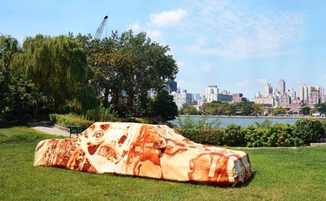 Into the Ground Foto Socrates Sculpture Park