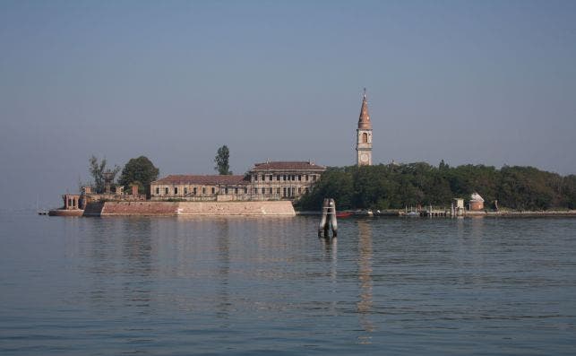 Isla de Poveglia. Foto: Wikimedia.