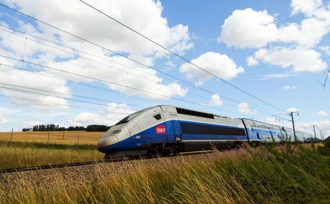 Los trenes de alta velocidad conectan en tres horas a Montpellier con Barcelona. Foto: Renfe-SNCF en CooperaciÃ³n