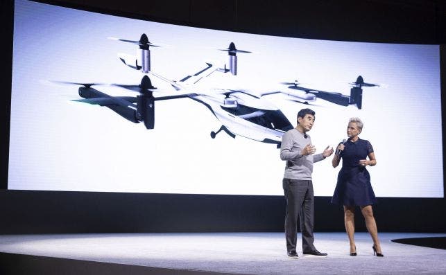 Jaiwon Shin vicepresidente y jefe de Urban Air Mobility de Hyundai en el CES. Foto EPA EFE