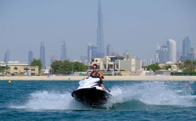 Jetskiing Dubai