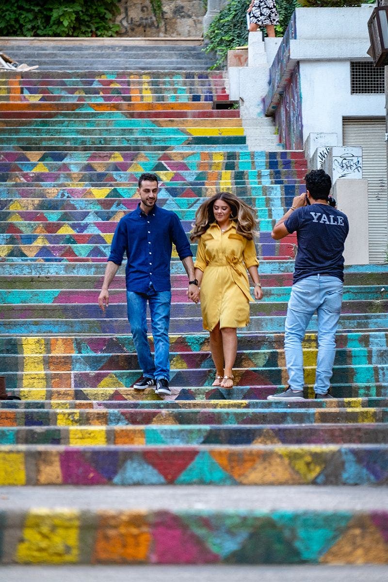 Las escaleras mÃ¡s fotografiadas de Beirut dan acceso al barrio de Mar Mikhael. Foto JosÃ© MarÃ­a de Pablo.