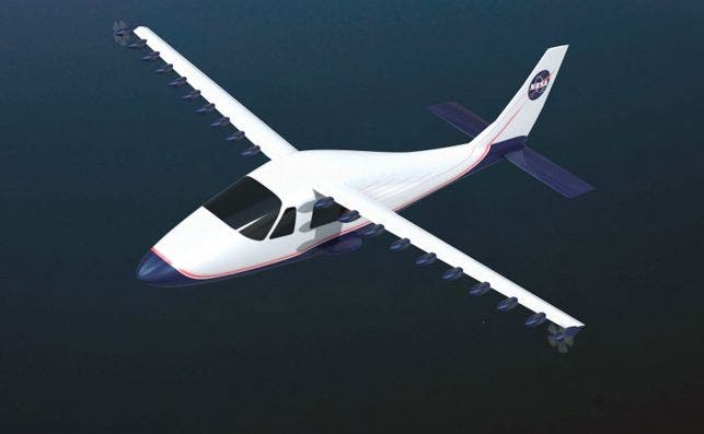  El aviÃ³n elÃ©ctrico X-57 adapta la estructura de un pequeÃ±o bimotor italiano. Foto: NASA.