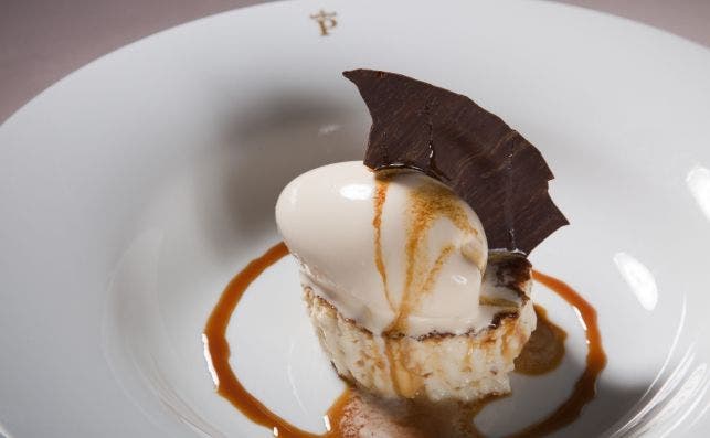 Leche asada con helado de miel de palma. Foto Parador de La Gomera.