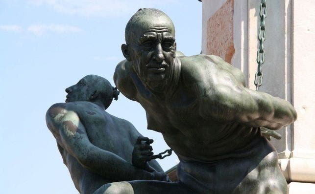 Estatua de los Cuatro Moros, uno de los iconos de Livorno. Foto: Visit Tuscany