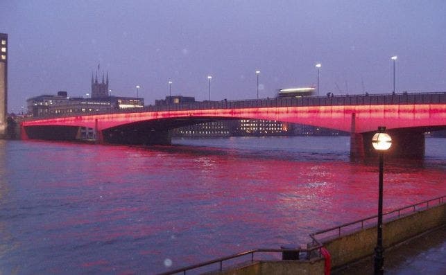 London Bridge. Foto Peter Burgess Flickr