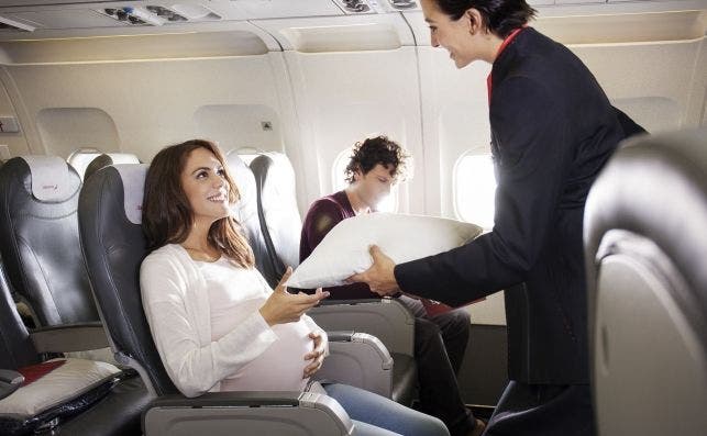 Los auxiliares de vuelo tienen una formaciÃ³n mÃ¡s amplia de lo que puede parecer. Foto Iberia.