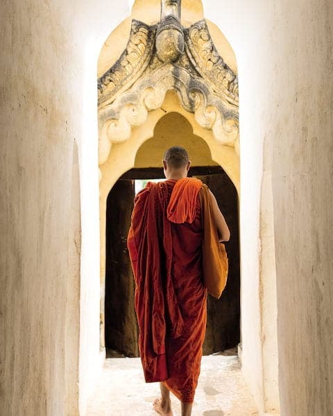 Los monjes budistas son altamente respetados y protegidos en la sociedad birmana. Foto Belmond