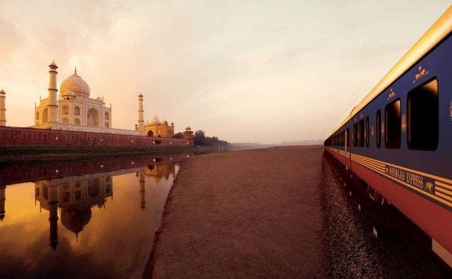 El Maharaja's Express es el tren mÃ¡s lujoso de la India, y permite descubrir sus paisajes en itinerarios de una semana.