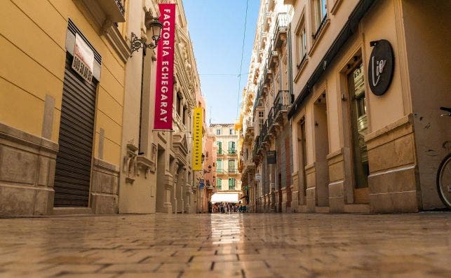 El Teatro Echegaray, en el centro de la ciudad, acoge espectÃ¡culos de danza, teatro, mÃºsica y otras artes escÃ©nicas. FotografÃ­a: Postcardtrip.