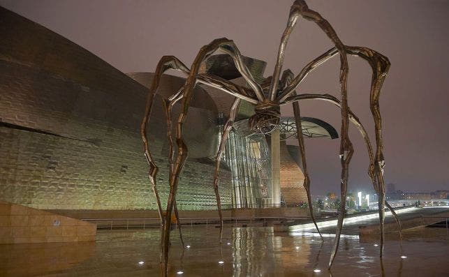 Maman, la araÃ±a de Louise Bourgeois que se convirtiÃ³ en un icono de Bilbao.